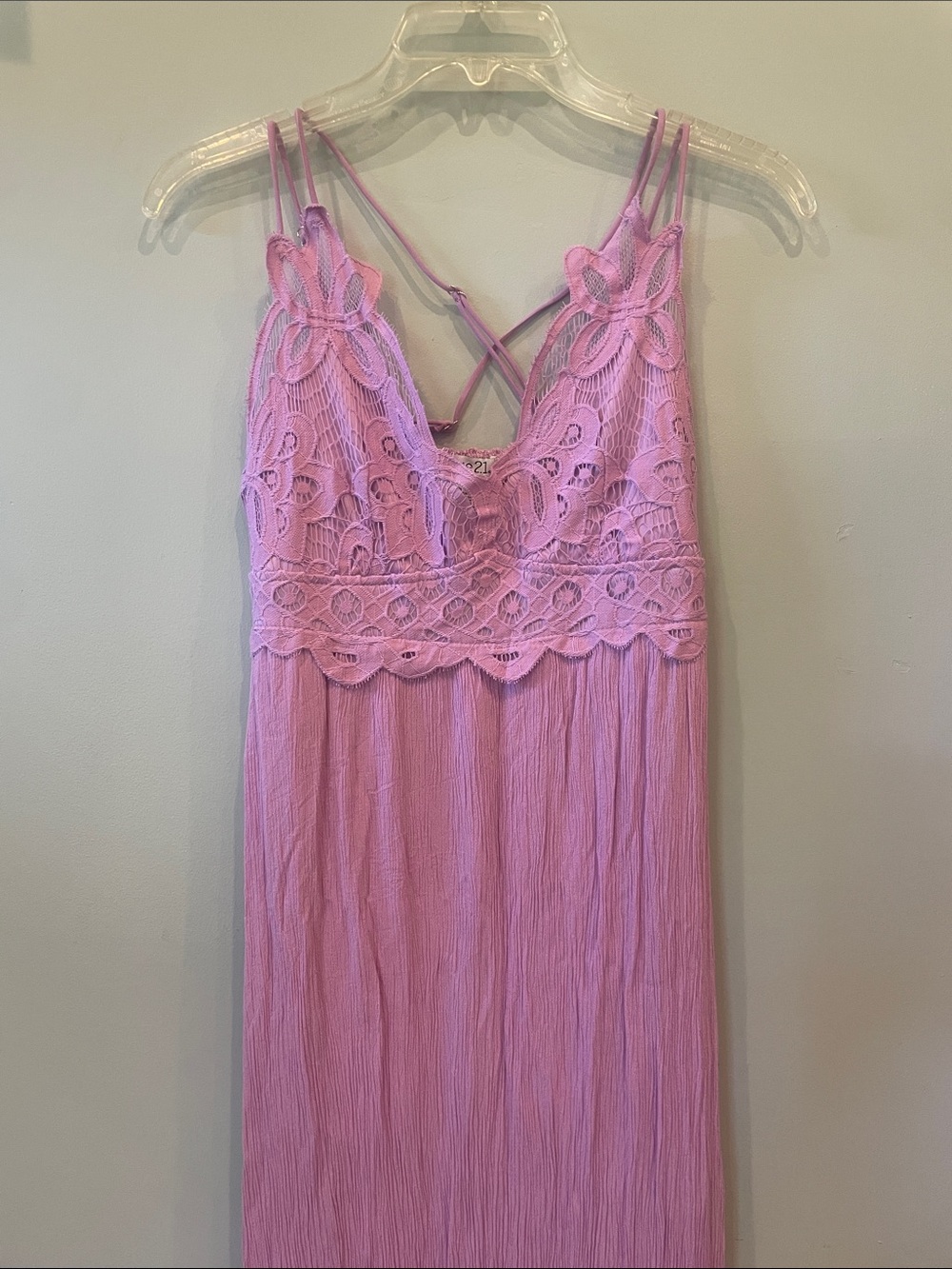 Lace Detail Lavender maxi dress small super cute - crisscross back